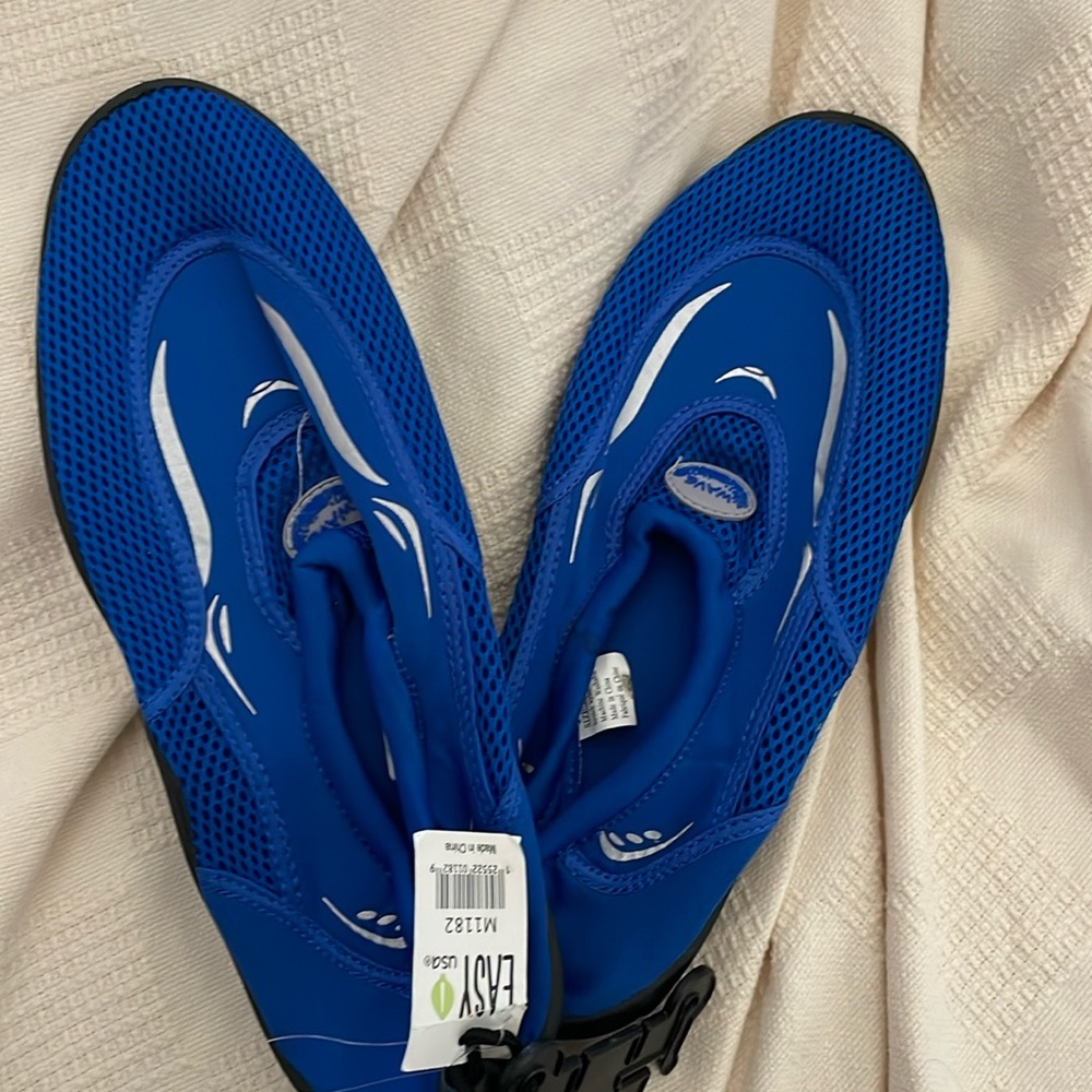 Men’s water shoe